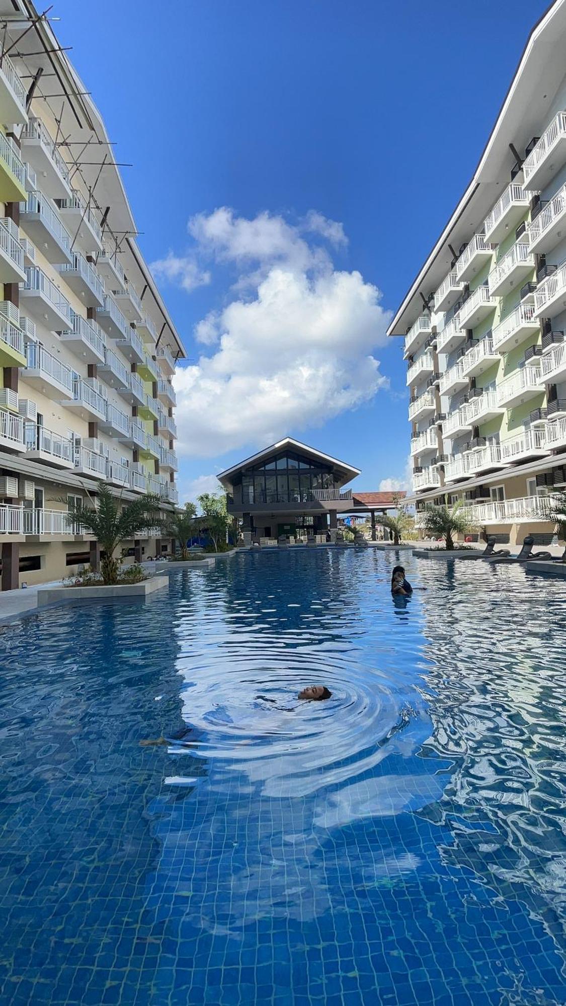 Travelers Delight Amani Grand Resort Residences 3-5Mins From Airport 막탄 외부 사진